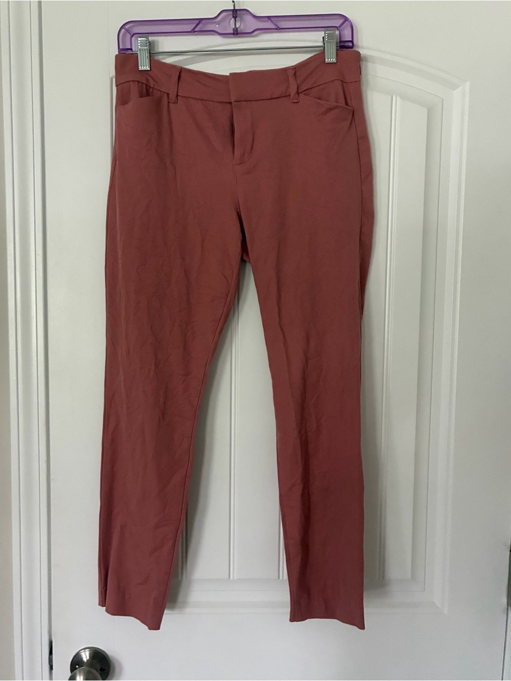Old Navy Pixie Slim Ankle Pants in Dusty Rose